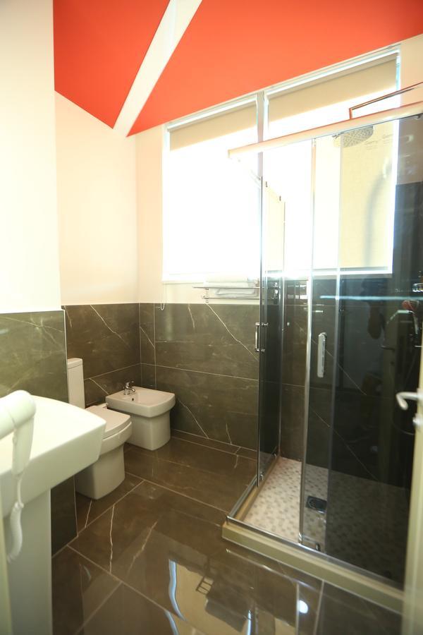 Hotel Vllaznia Shkodër 外观 照片