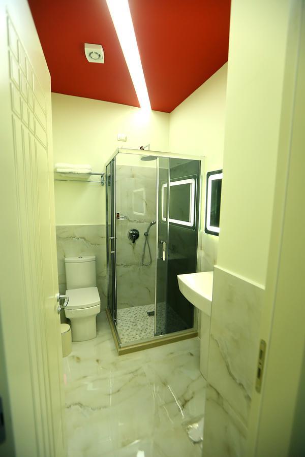 Hotel Vllaznia Shkodër 外观 照片