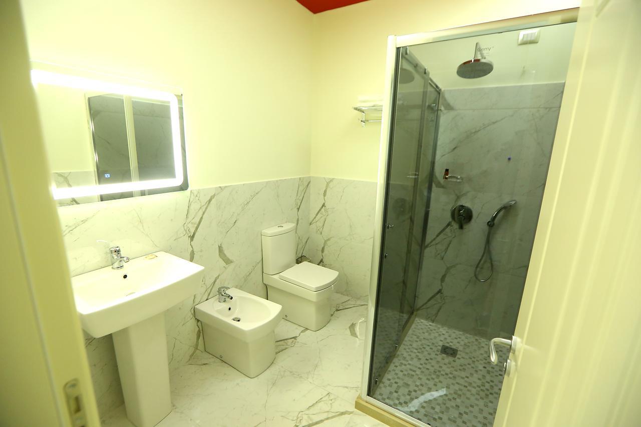 Hotel Vllaznia Shkodër 外观 照片