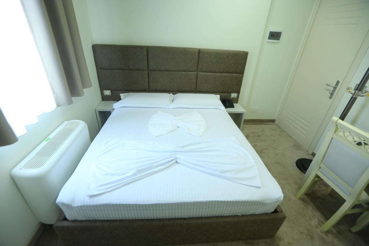 Hotel Vllaznia Shkodër 外观 照片