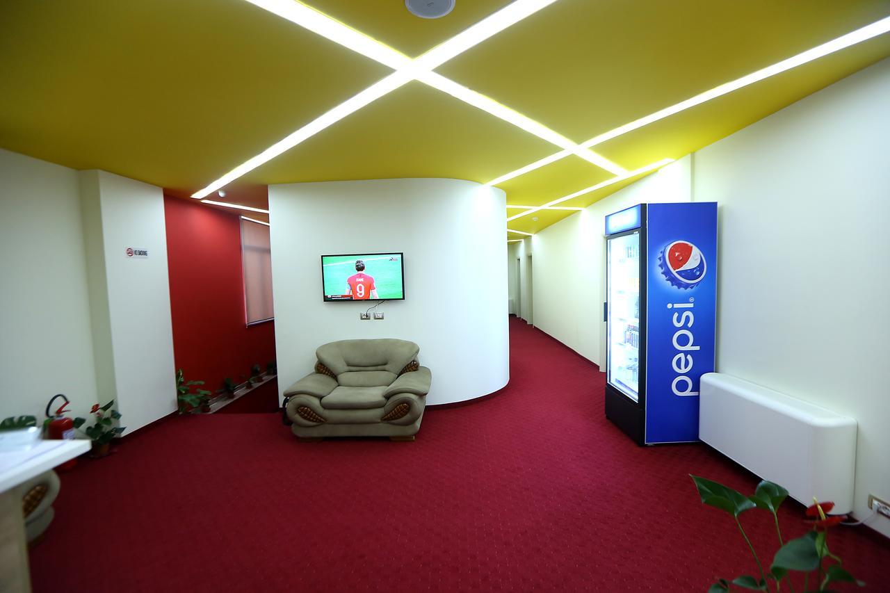 Hotel Vllaznia Shkodër 外观 照片